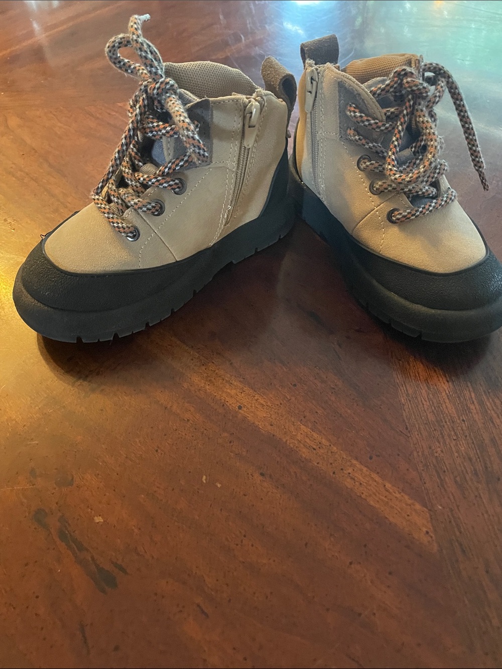 NWOT Zara Kids Tan and Black Lace-Up Boots
